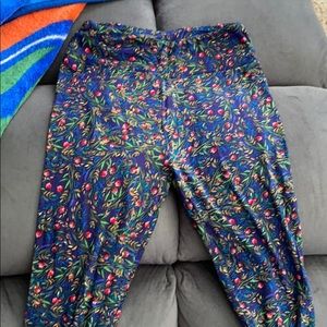 LULAROE OS LEGGINGS